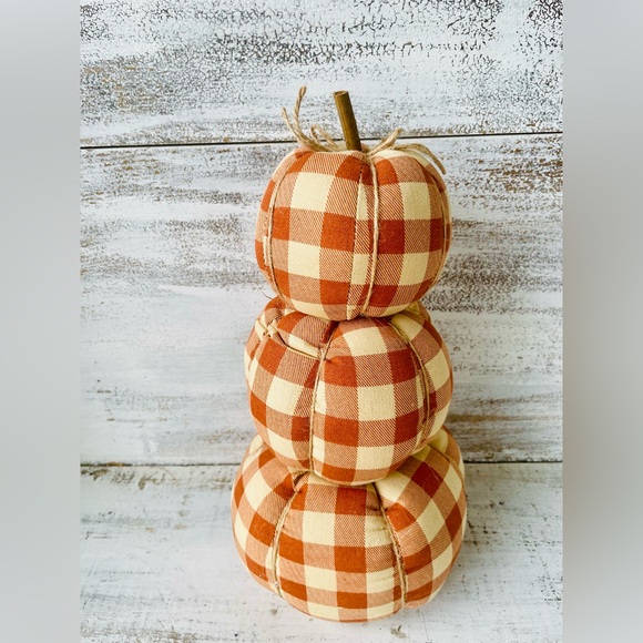*Orange Buffalo Check Stuffed Pumpkin Stack - Picture 9 of 13